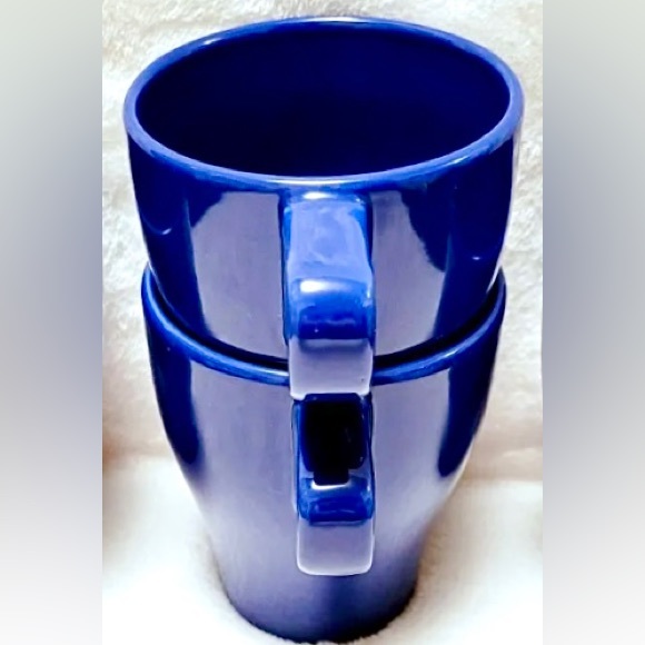IKEA Färgrik Stacking Coffee Cup/Mug Set; 4 Cobalt Blue and 2 White. - Picture 10 of 16